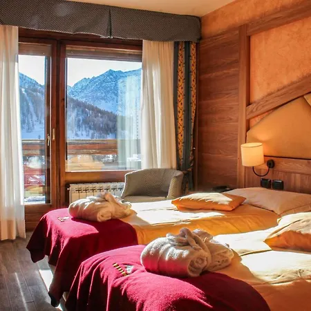 Grand 4* Sestriere